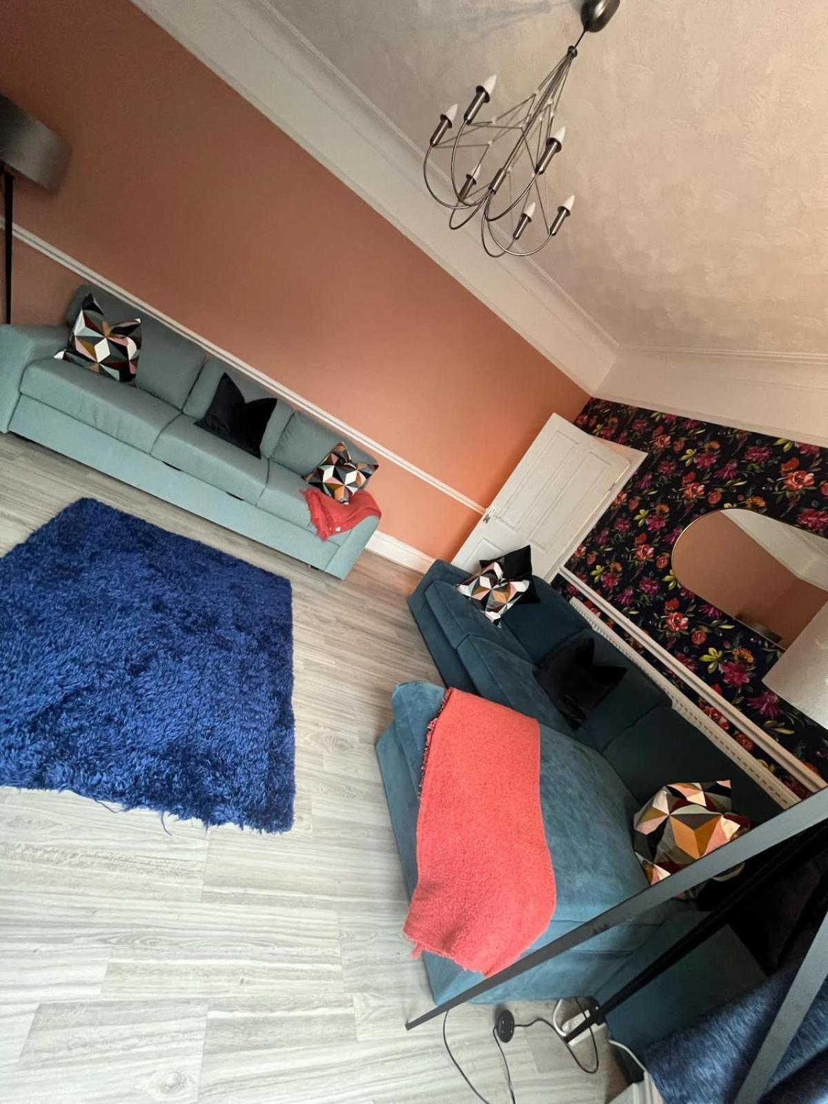 Holiday home Stunning 3 Bedroom Spacious 4 Minutes To Beach